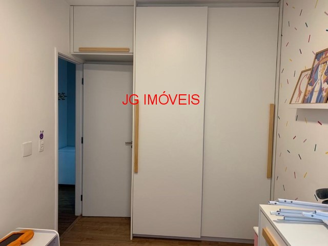 Apartamento à venda com 2 quartos, 70m² - Foto 19