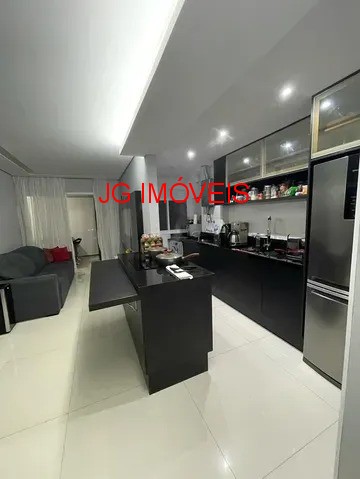 Apartamento à venda com 2 quartos, 70m² - Foto 4