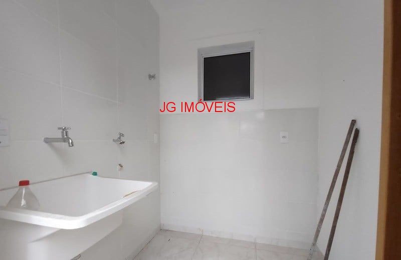 Casa à venda com 3 quartos, 95m² - Foto 17