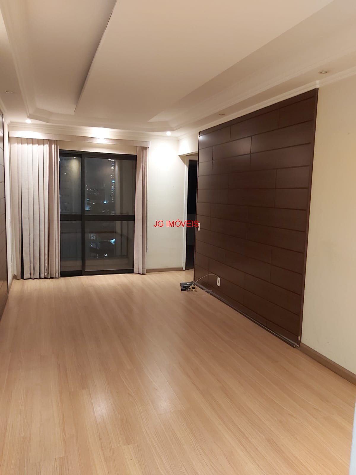 Apartamento à venda e aluguel com 2 quartos, 65m² - Foto 6