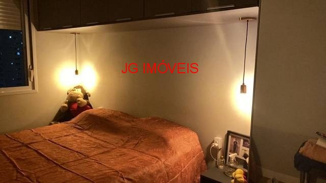 Apartamento à venda com 2 quartos, 67m² - Foto 8