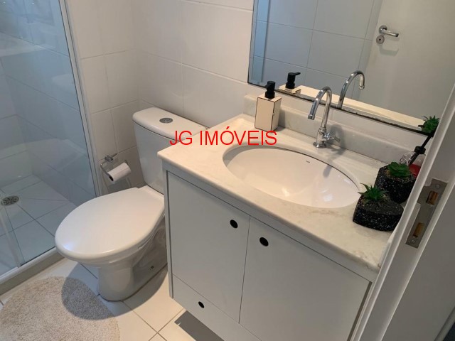 Apartamento à venda com 2 quartos, 70m² - Foto 22