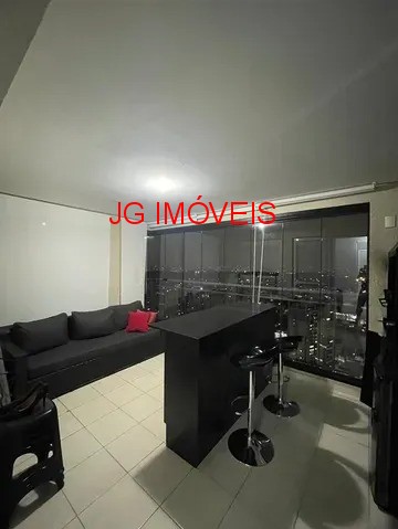 Apartamento à venda com 2 quartos, 70m² - Foto 3