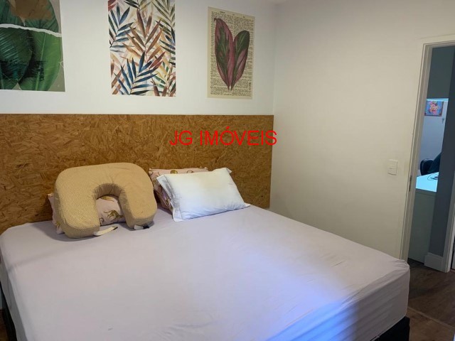 Apartamento à venda com 2 quartos, 70m² - Foto 13