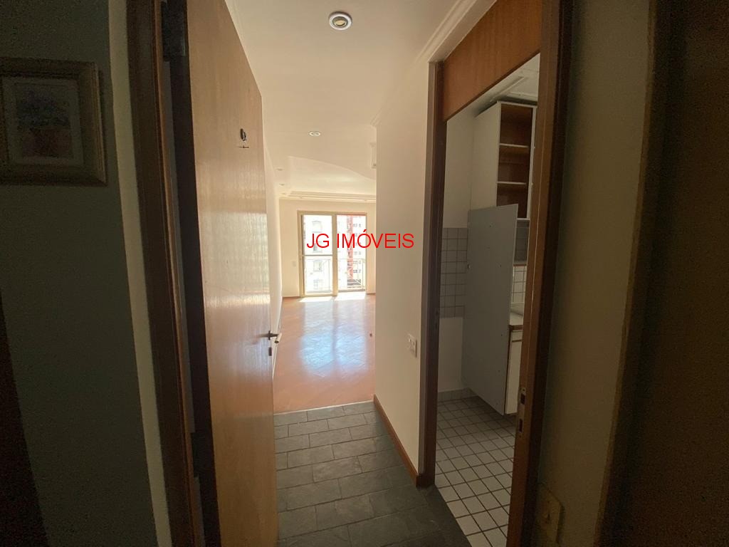 Apartamento à venda com 3 quartos, 62m² - Foto 7