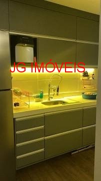 Apartamento à venda com 2 quartos, 67m² - Foto 7