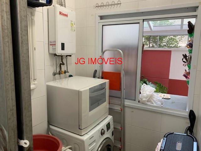 Apartamento à venda com 2 quartos, 70m² - Foto 10