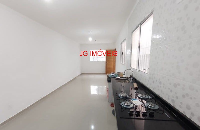 Casa à venda com 3 quartos, 95m² - Foto 4