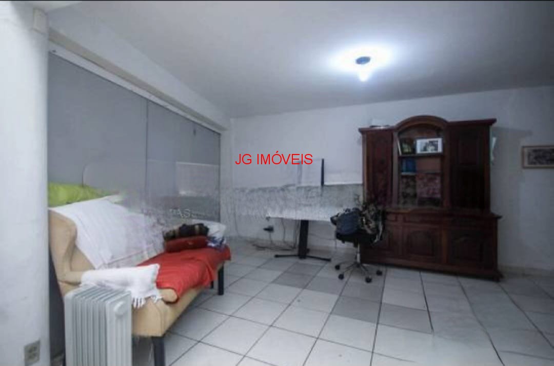 Casa à venda com 2 quartos, 190m² - Foto 10