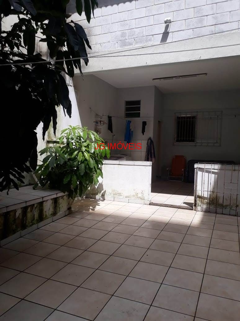 Casa à venda com 5 quartos, 297m² - Foto 21