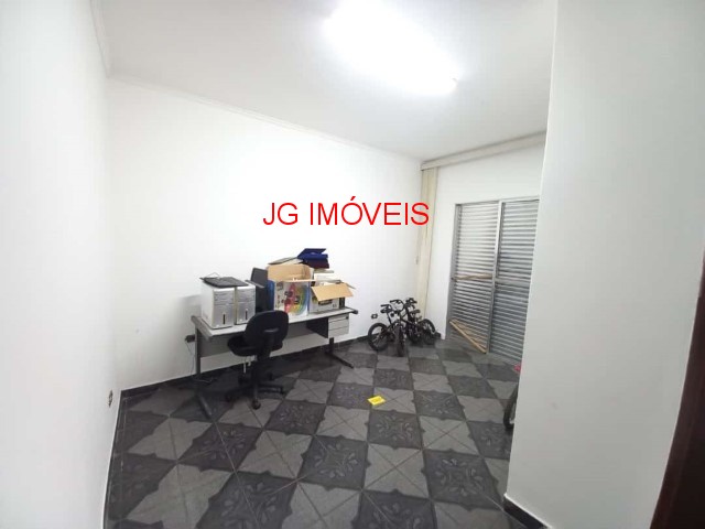 Casa à venda com 3 quartos, 500m² - Foto 13