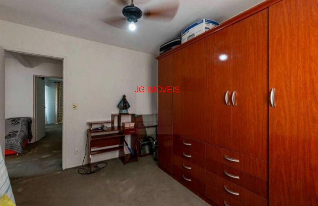 Casa à venda com 3 quartos, 220m² - Foto 14