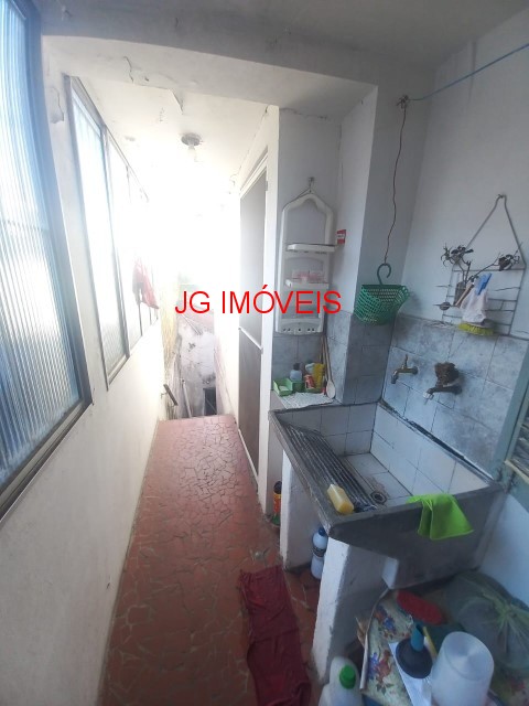 Casa à venda com 2 quartos, 125m² - Foto 13