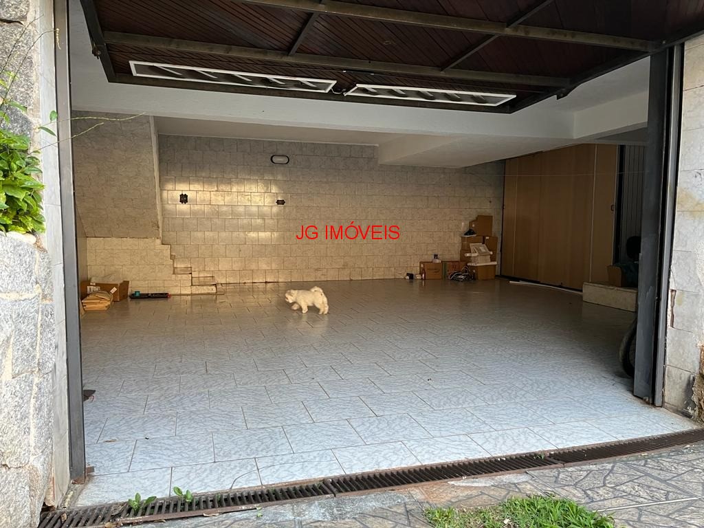 Casa à venda com 3 quartos, 220m² - Foto 35