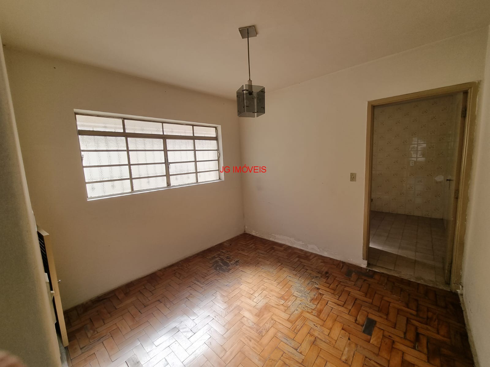 Casa à venda com 3 quartos, 150m² - Foto 4