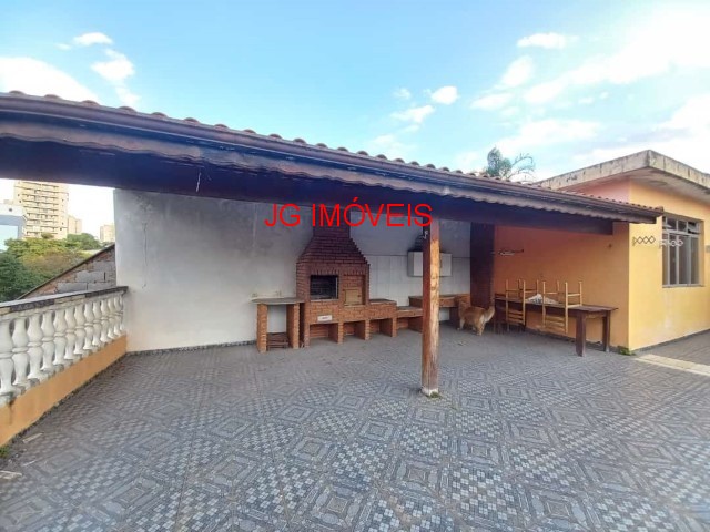 Casa à venda com 3 quartos, 500m² - Foto 17