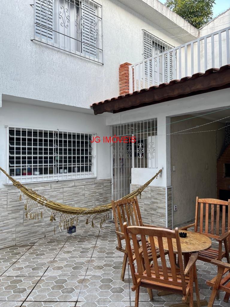 Casa à venda com 3 quartos, 220m² - Foto 24