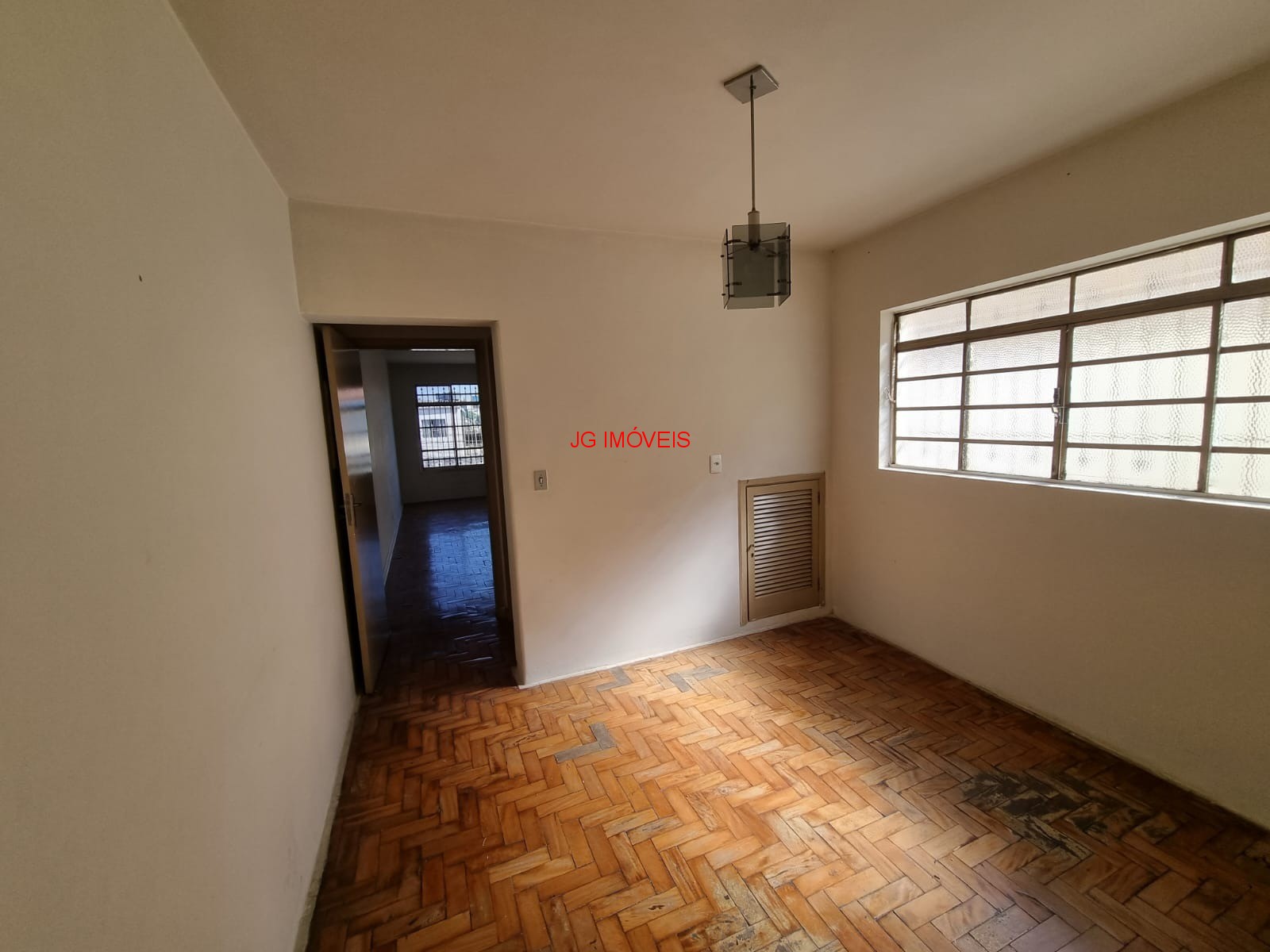 Casa à venda com 3 quartos, 150m² - Foto 5