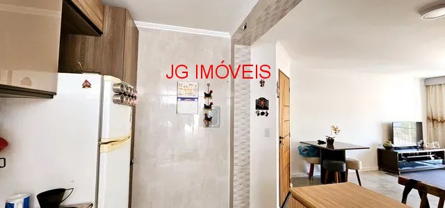 Apartamento à venda com 2 quartos, 62m² - Foto 6