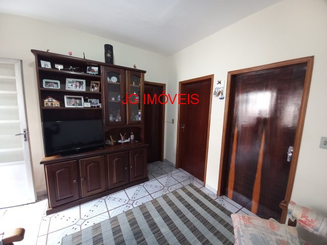 Casa à venda com 5 quartos, 175m² - Foto 10