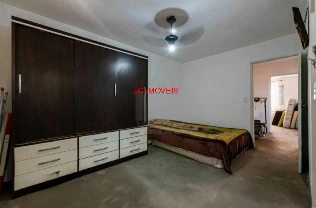 Casa à venda com 3 quartos, 220m² - Foto 15