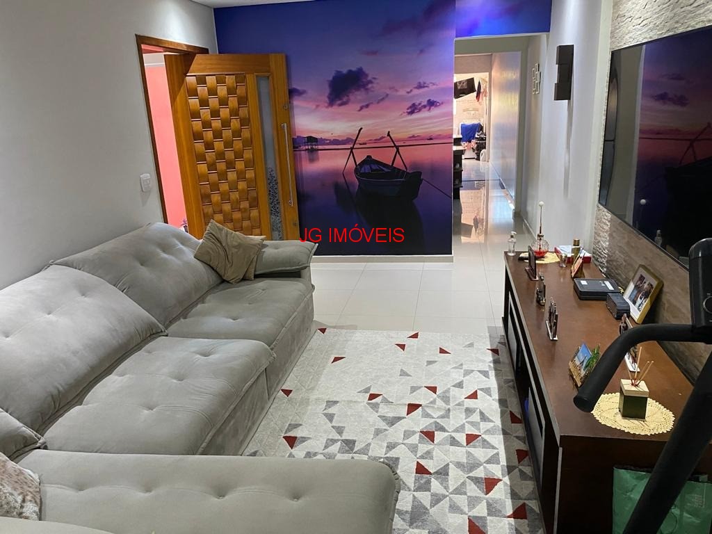 Casa para alugar com 3 quartos, 157m² - Foto 1