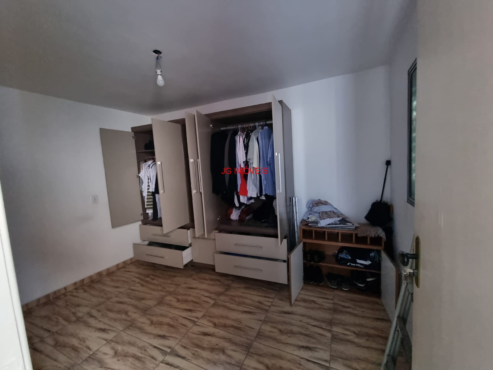 Casa à venda com 4 quartos, 201m² - Foto 12