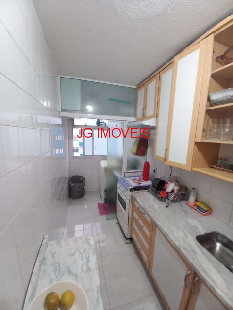 Apartamento à venda com 3 quartos, 67m² - Foto 8