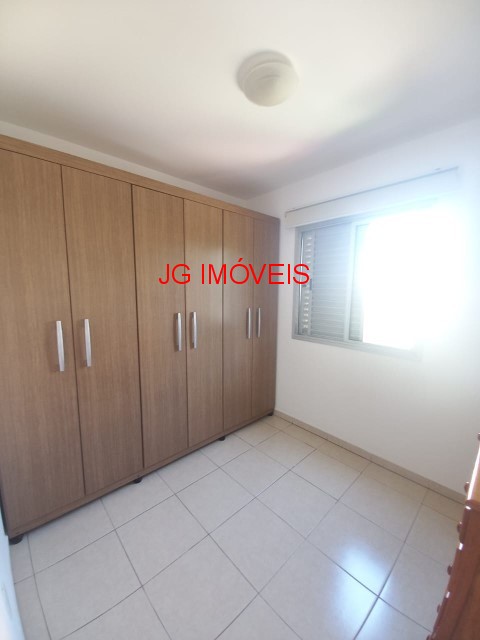 Apartamento à venda com 3 quartos, 63m² - Foto 15