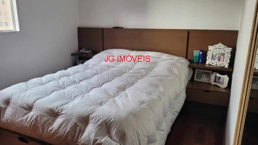 Apartamento à venda com 2 quartos, 63m² - Foto 12