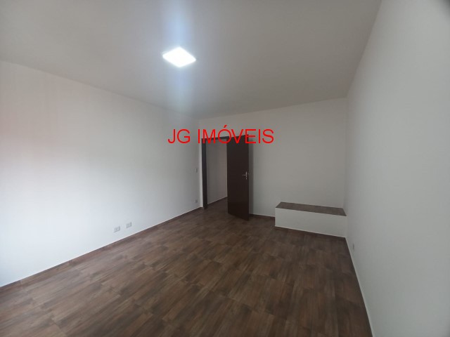 Casa à venda com 2 quartos, 125m² - Foto 27