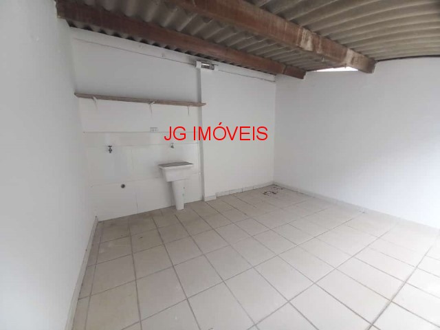 Casa à venda com 2 quartos, 125m² - Foto 16