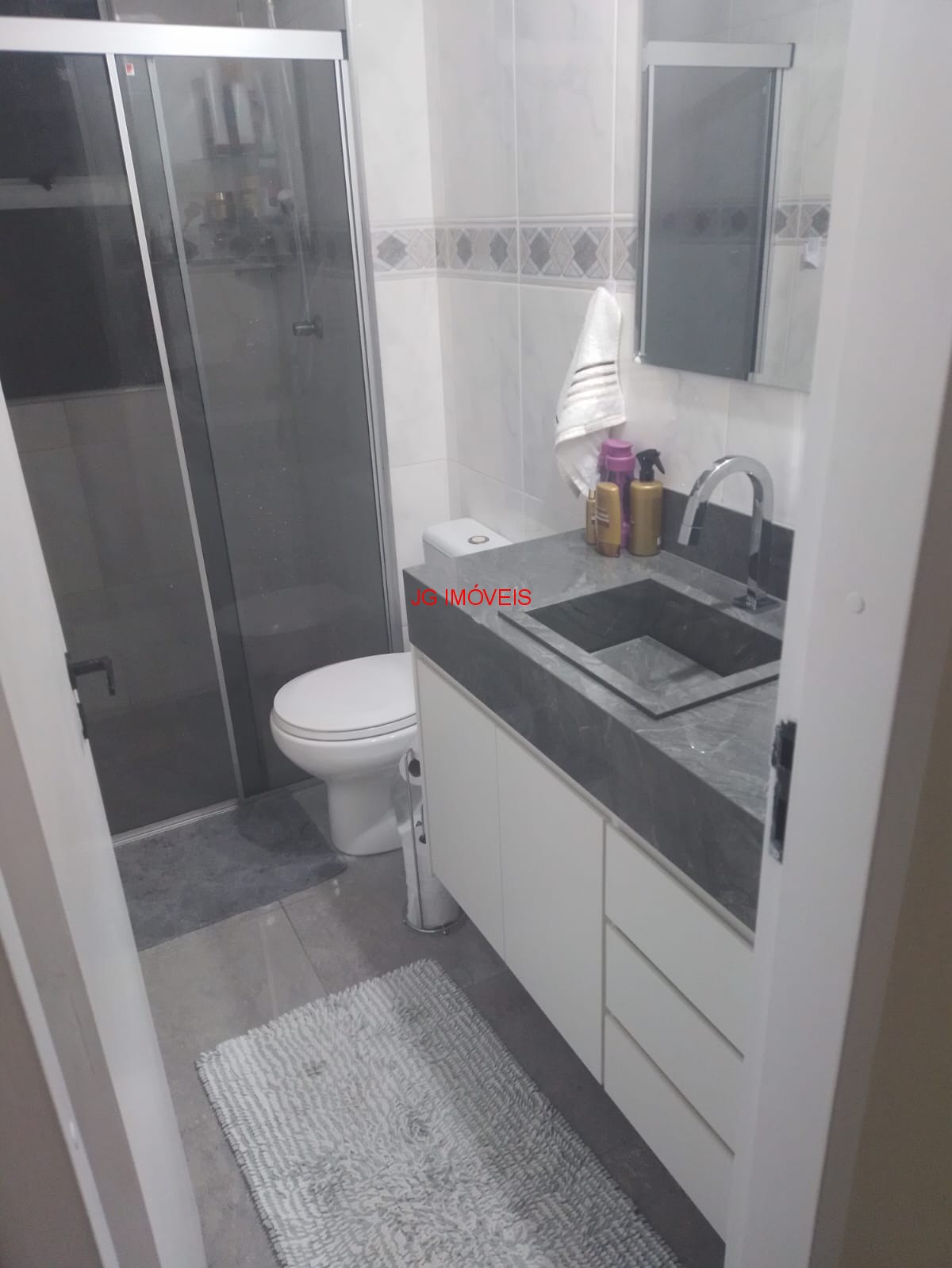 Apartamento à venda com 2 quartos, 65m² - Foto 15