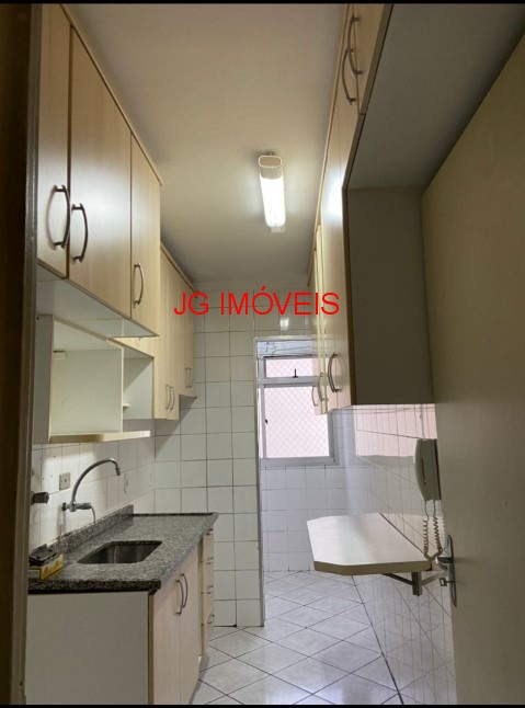 Apartamento à venda com 3 quartos, 67m² - Foto 6