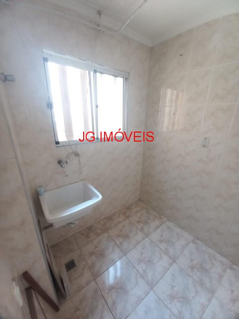 Apartamento à venda com 2 quartos, 61m² - Foto 15