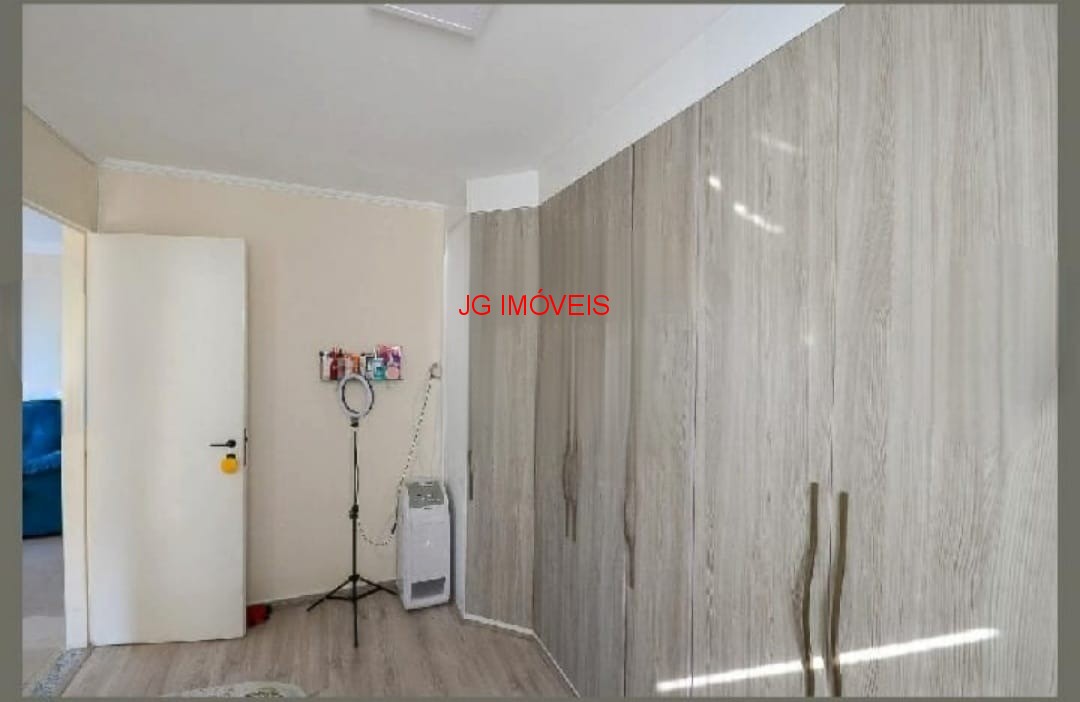 Apartamento à venda com 2 quartos, 65m² - Foto 12