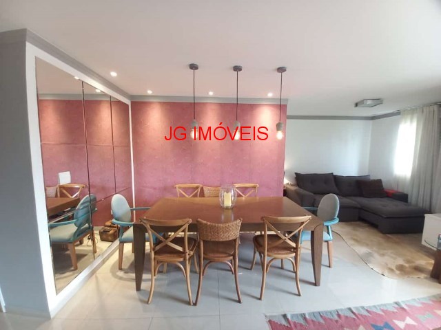 Apartamento à venda com 3 quartos, 188m² - Foto 4