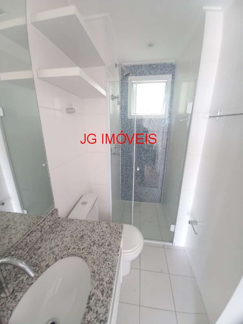 Apartamento à venda com 2 quartos, 83m² - Foto 32