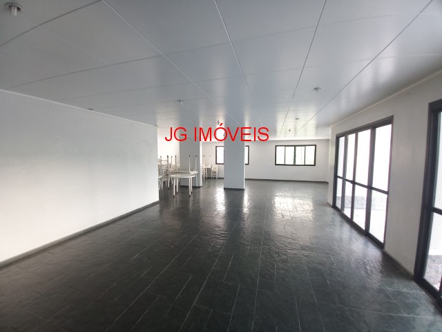 Apartamento à venda com 3 quartos, 188m² - Foto 47