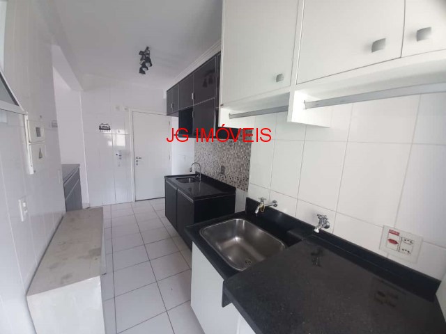 Apartamento à venda com 2 quartos, 83m² - Foto 10