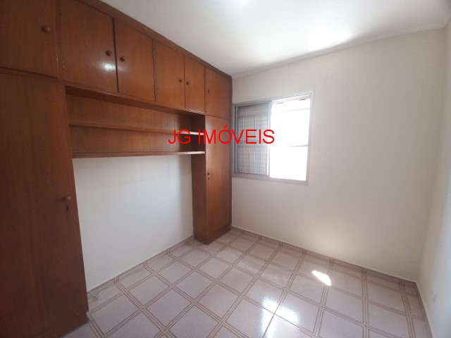 Apartamento à venda com 2 quartos, 57m² - Foto 15