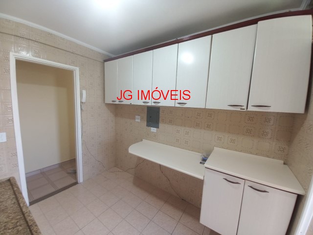 Apartamento à venda com 2 quartos, 57m² - Foto 7