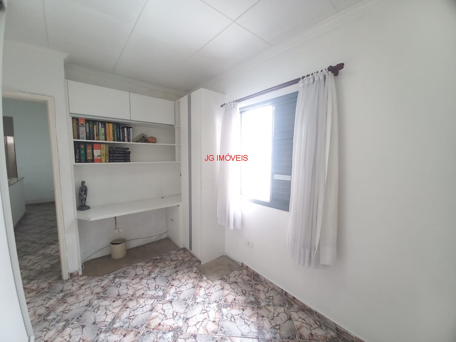 Casa à venda com 4 quartos, 150m² - Foto 26