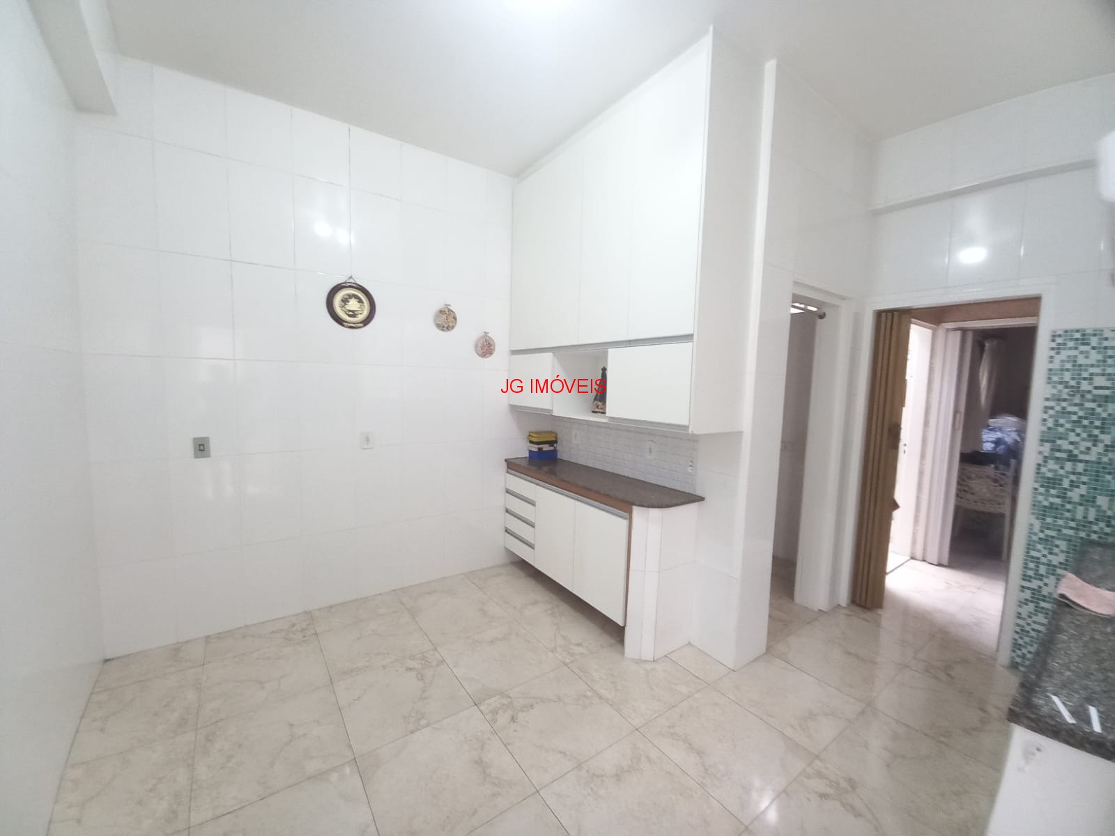 Casa à venda com 4 quartos, 150m² - Foto 8