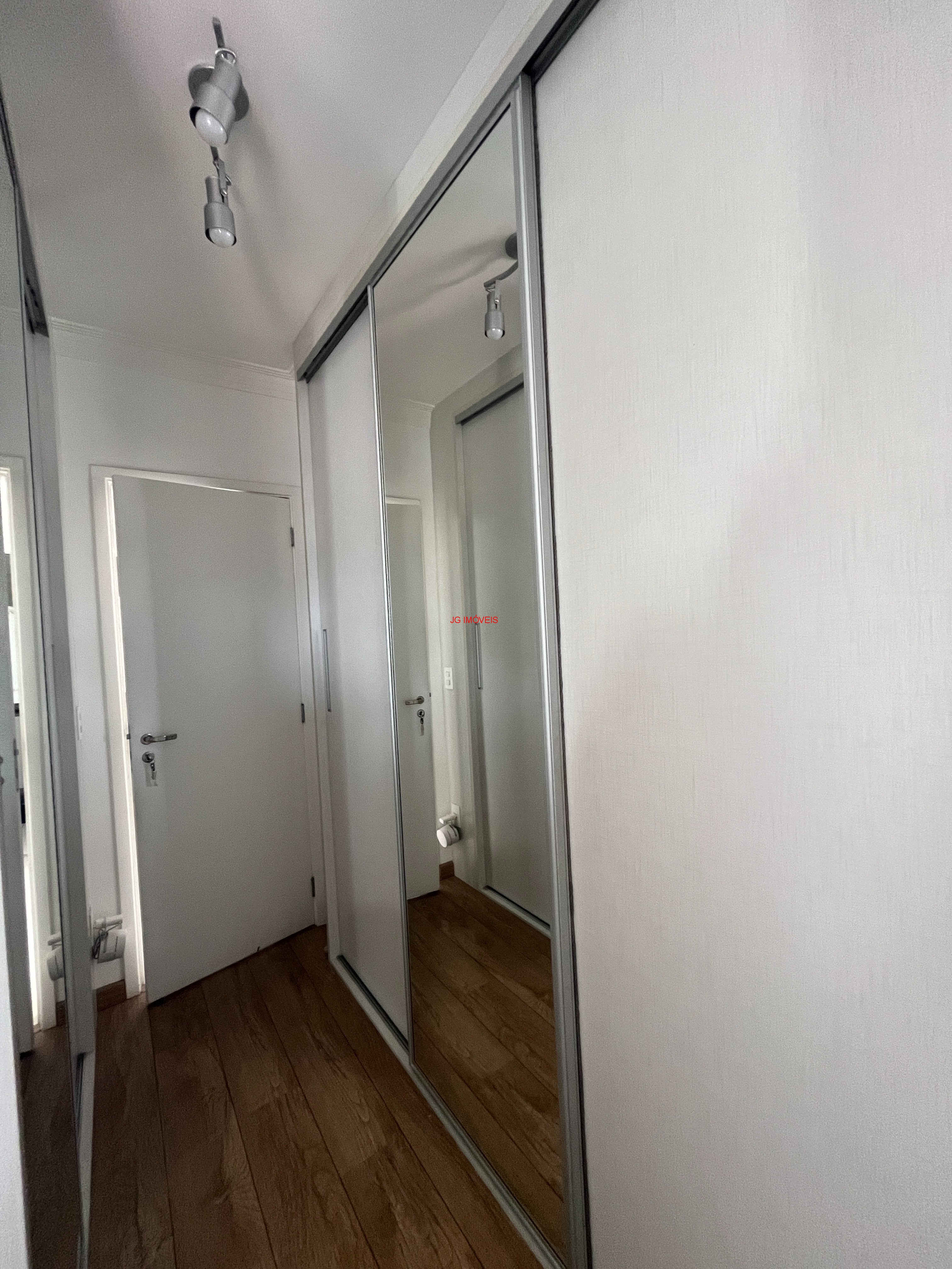 Apartamento à venda com 3 quartos, 110m² - Foto 17