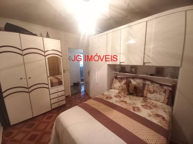 Casa à venda com 2 quartos, 80m² - Foto 16