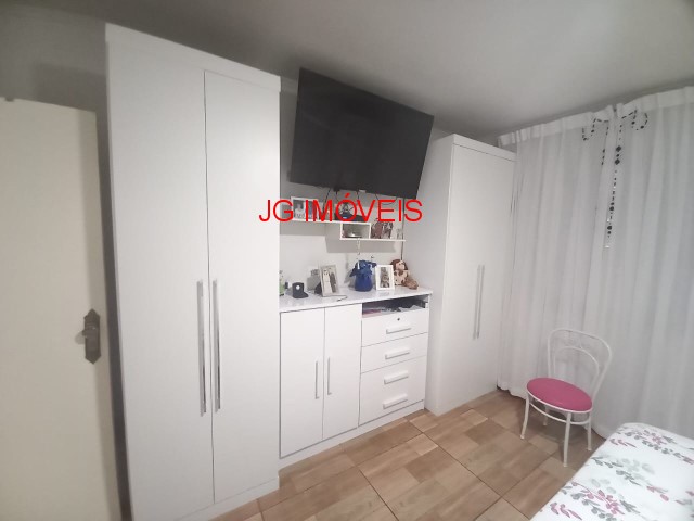 Casa à venda com 2 quartos, 80m² - Foto 22