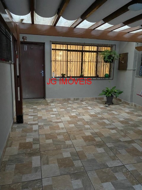 Casa à venda com 3 quartos, 226m² - Foto 21