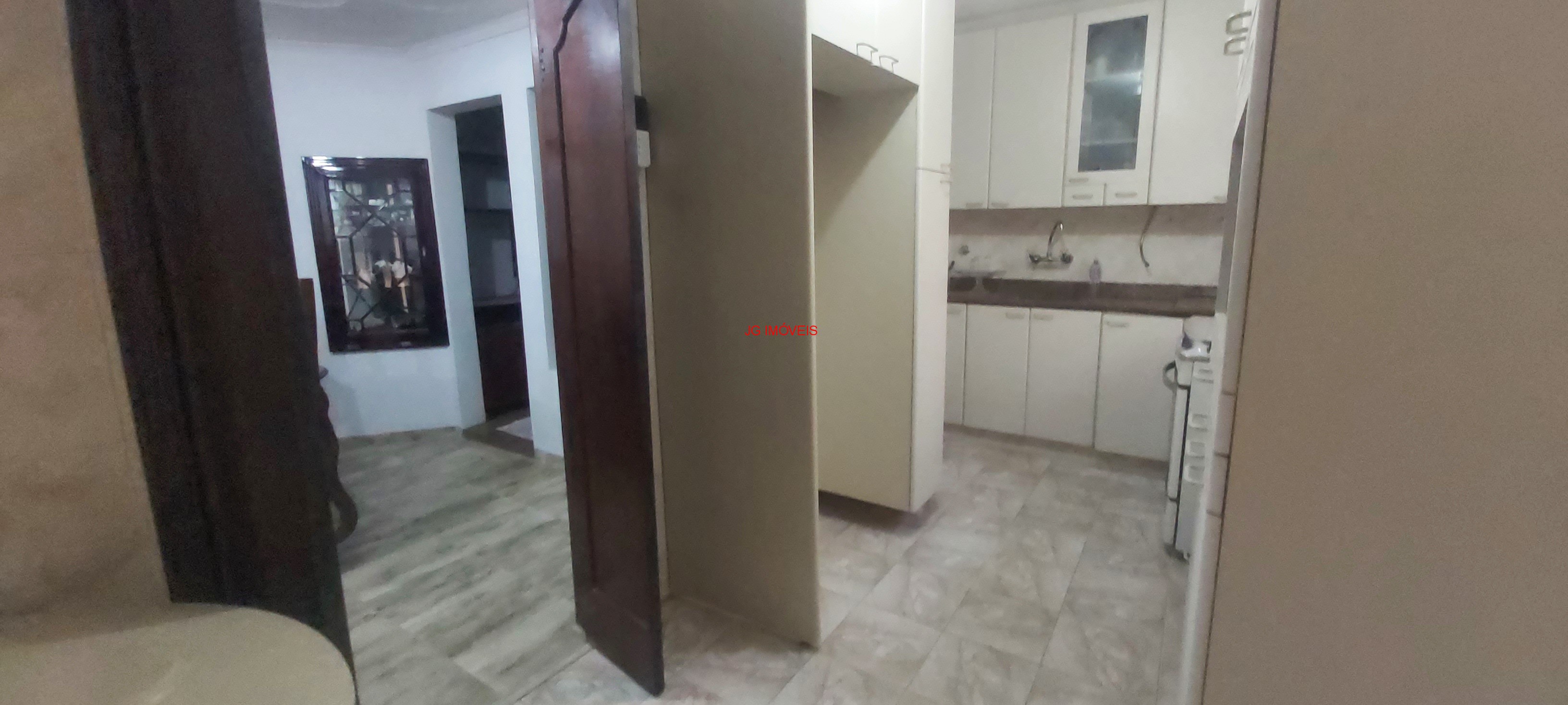 Casa para alugar com 3 quartos, 250m² - Foto 21