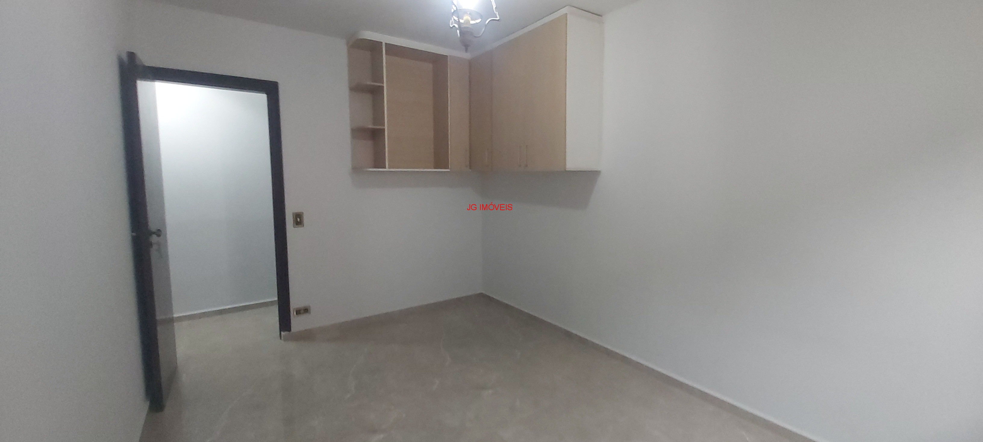 Casa para alugar com 3 quartos, 250m² - Foto 32